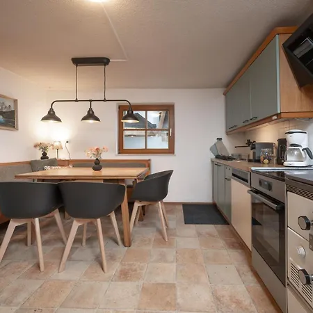 Valsora Ferienhaus *